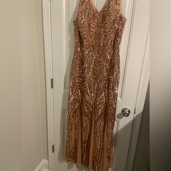 green emerald velvet dress Light Up The Night Rose Gold Ombre Sequin Maxi Dress main image 1